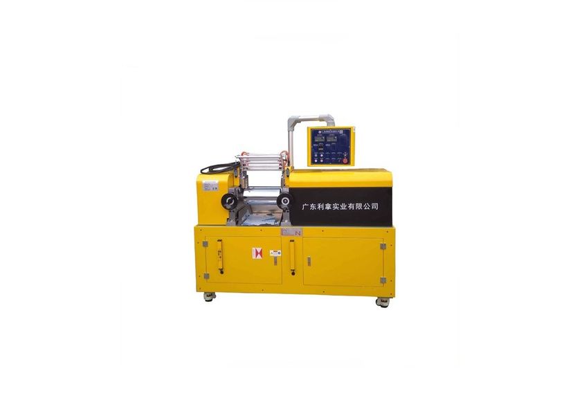 雙輥開(kāi)煉機(jī):工業(yè)制造中的關(guān)鍵設(shè)備-1